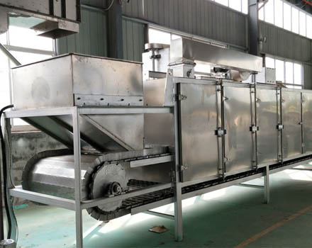 Improve the drying quality of peanut roasting production line