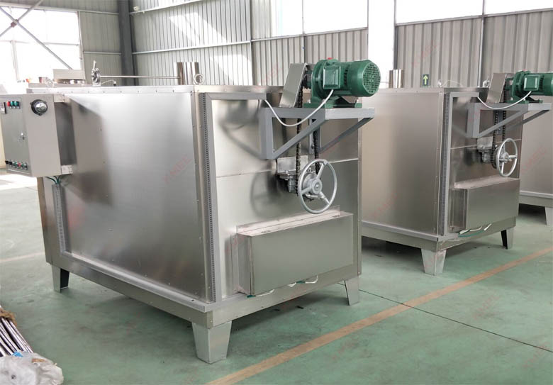 Groundnuts roaster machine