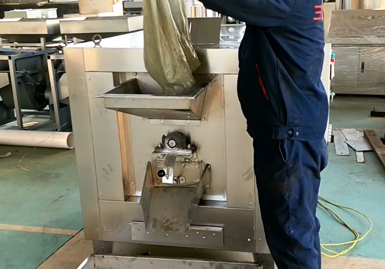 How to Clean a Nut Roasting Machine: Common Problems & Solutions